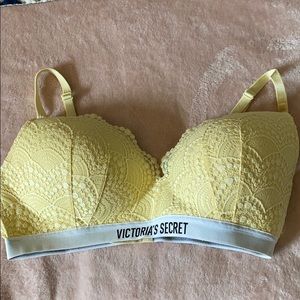 Lined/no wire VS Bra